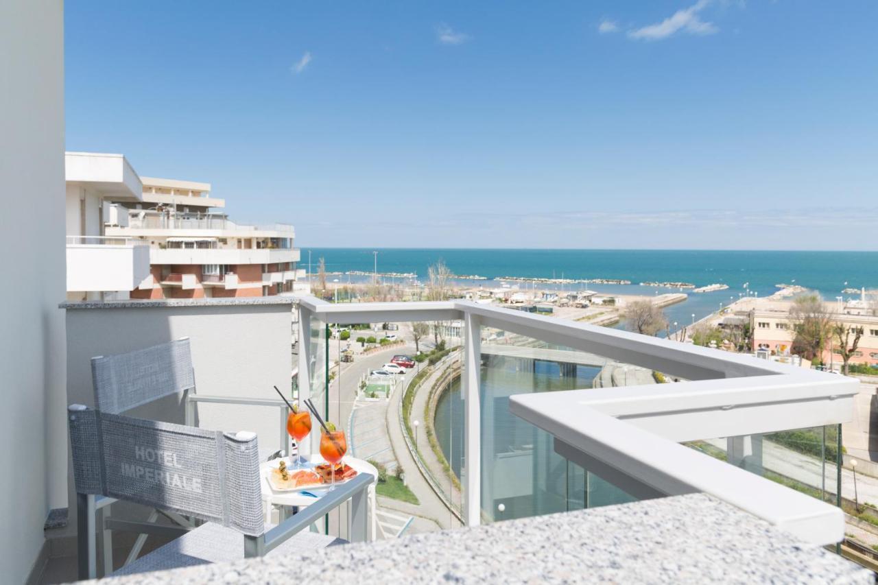 Hotel Imperiale Cattolica Exterior foto