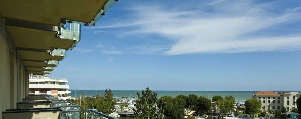 Hotel Imperiale Cattolica Exterior foto